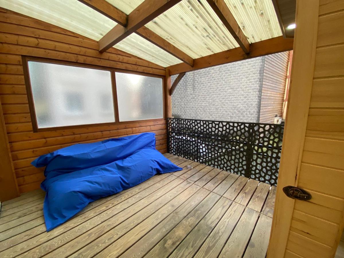 Escapade Romantique: Sauna Et Moments De Plaisir Rouen Kültér fotó